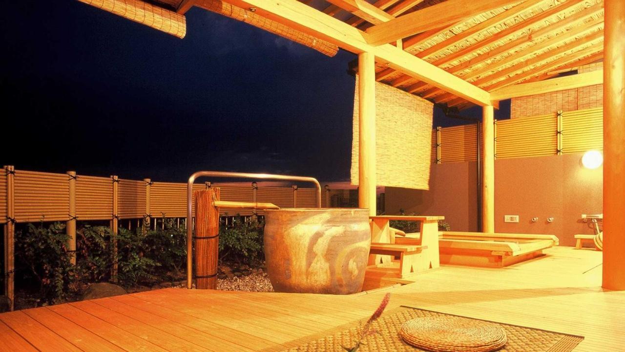 Hotel Fujiya à Kaga  Extérieur photo
