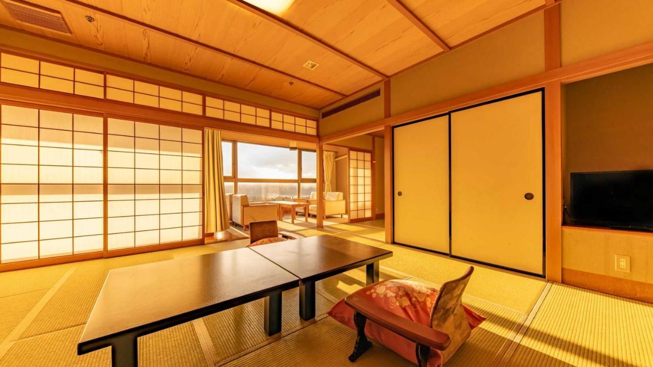 Hotel Fujiya à Kaga  Extérieur photo