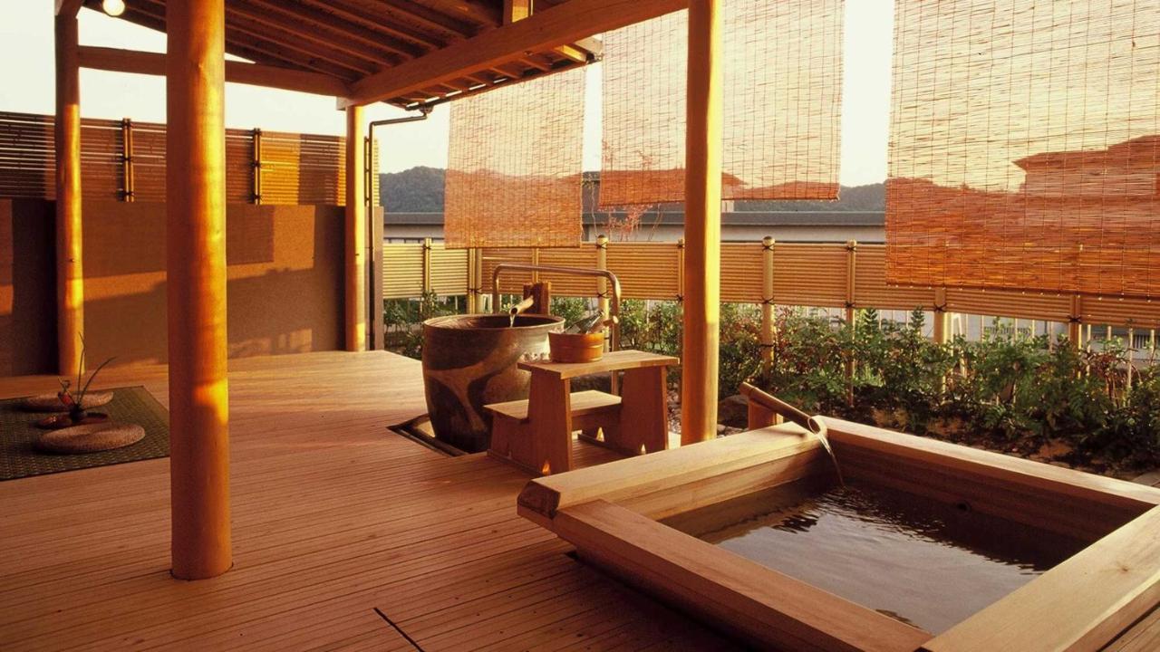 Hotel Fujiya à Kaga  Extérieur photo